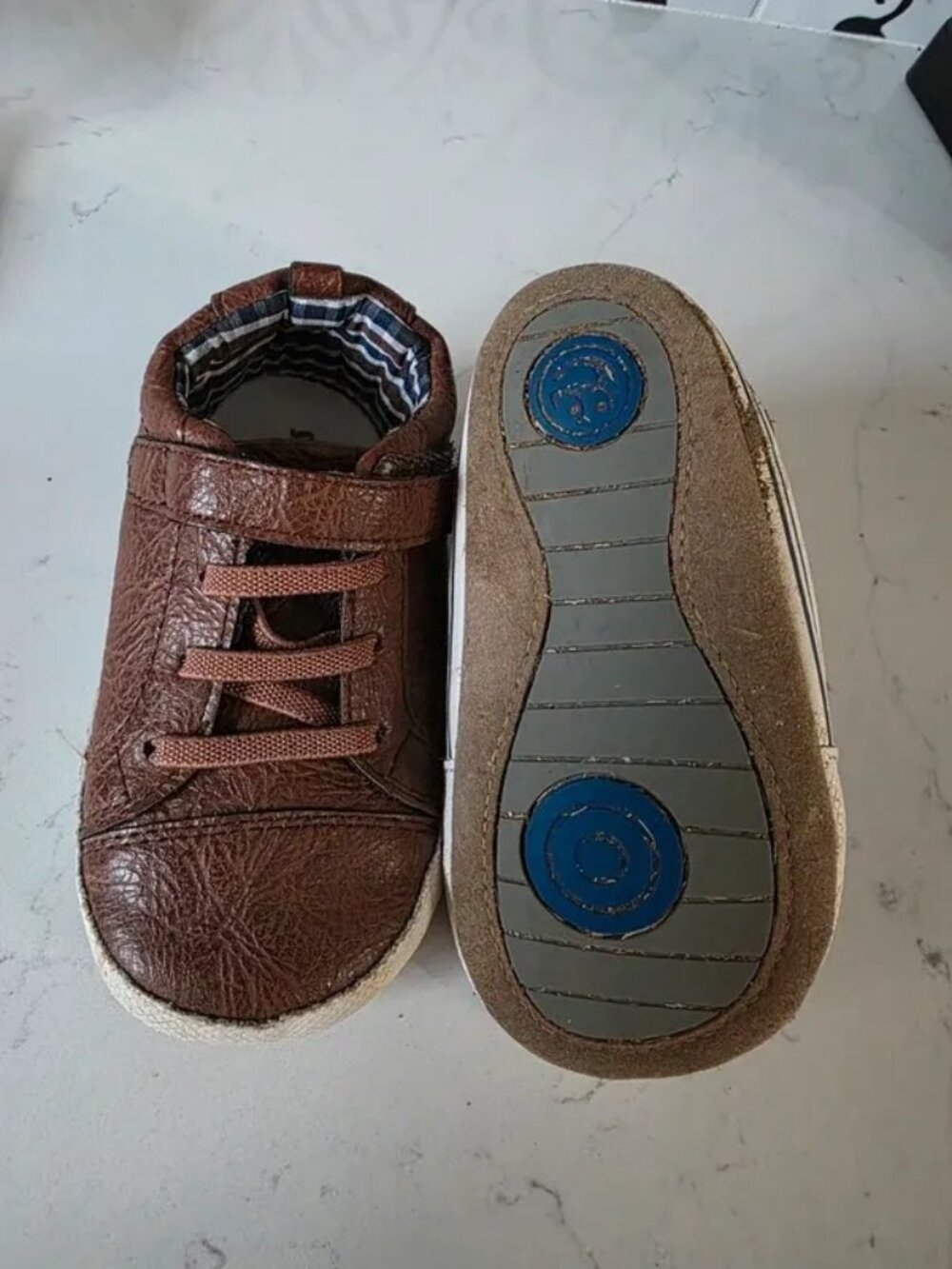 Surprize by Stride Rite Brown Toddler Sneakers Shoes 18-24 Months Hook & Loop